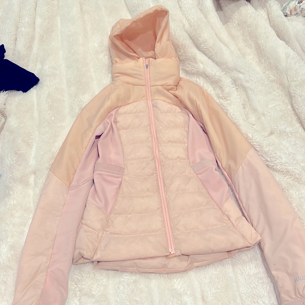 Light pink Lululemon puffer jacket